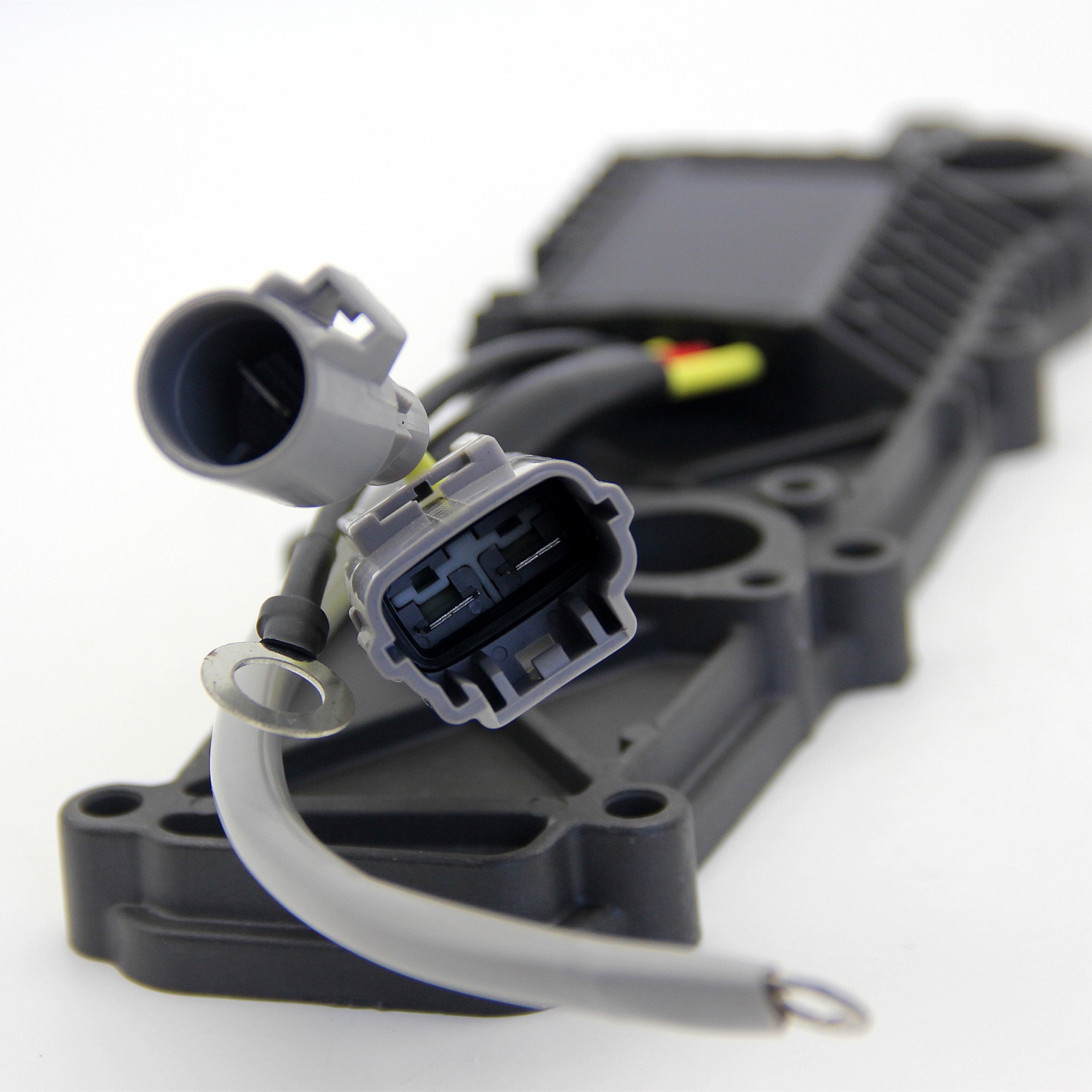 32800-90j00 Boat Outboard Motor Engine Parts Voltage Regulator For Suzuki Outboard 90hp-140hp 2001- picture5