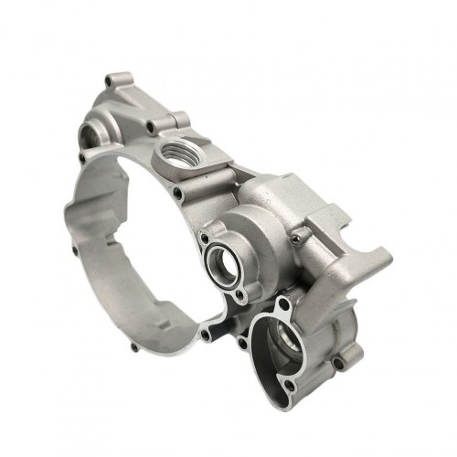 Motorcycle Right Crankcase Clutch Cover for KTM SX85 SX105 HUSQVARNA TC85 47030001100picture5